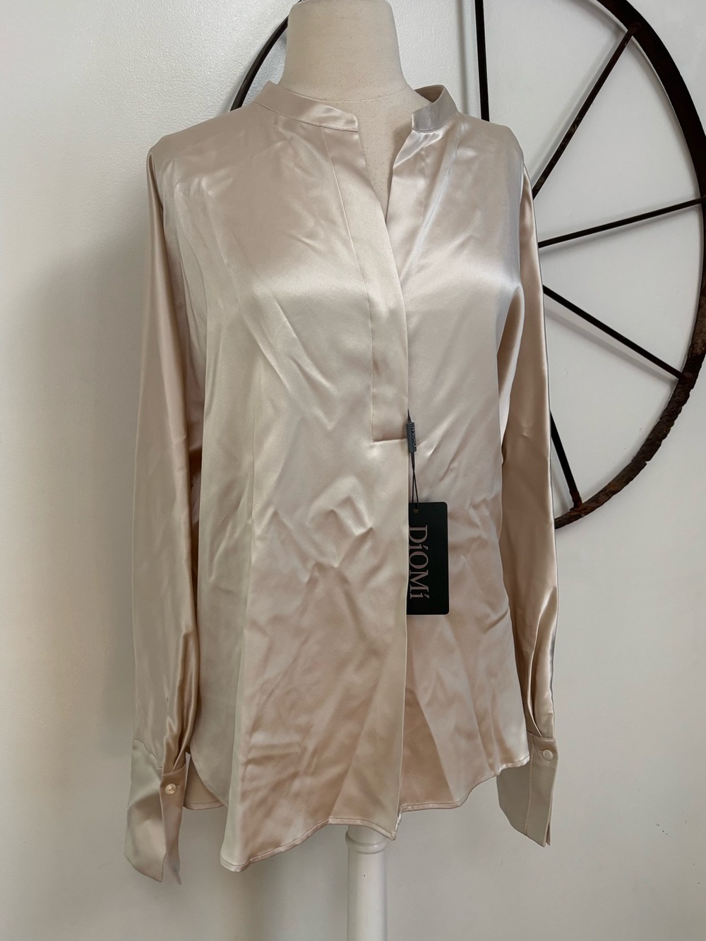 DiOMi champagne gold satin button front blouse XL NWT $348